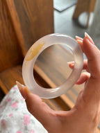 O: xám nhạt (54.85)