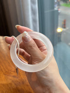 D: Trắng thuần (52.9)