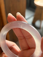 O: xám nhạt (54.85)