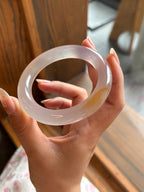 O: xám nhạt (54.85)