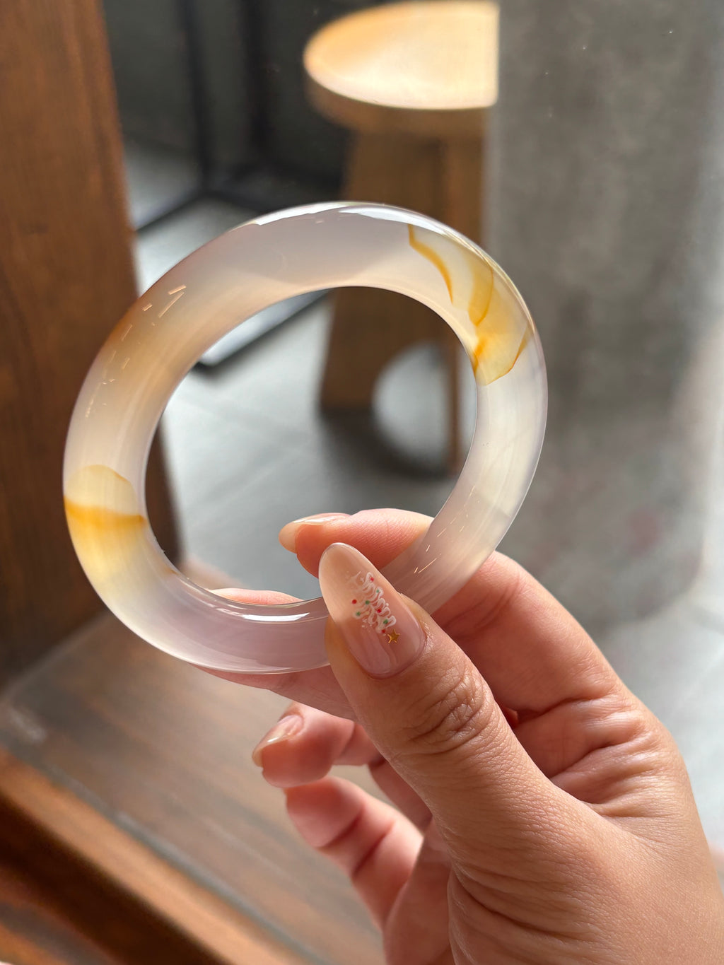 O: xám điểm mật (54.8)