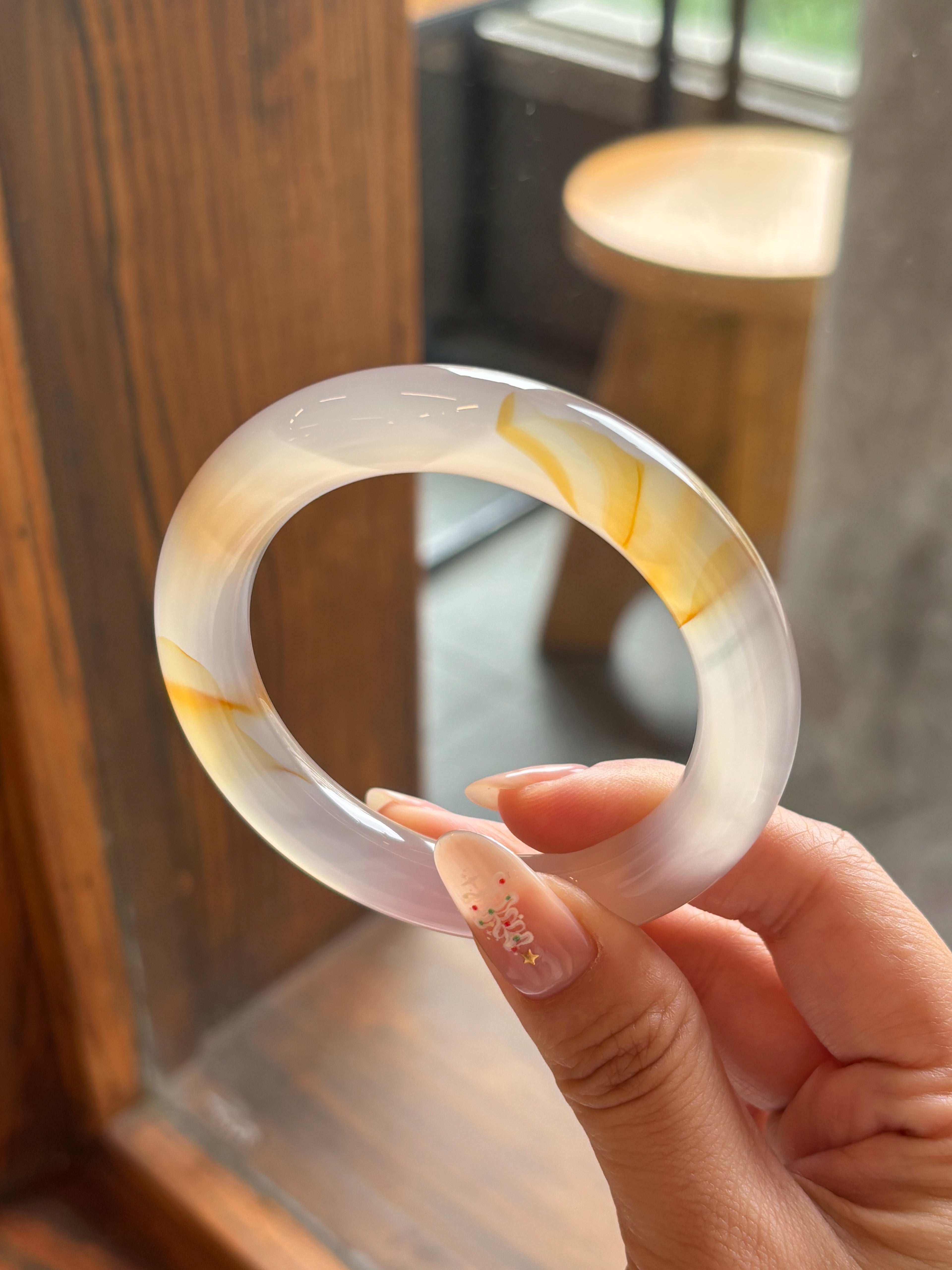 O: xám điểm mật (54.8)